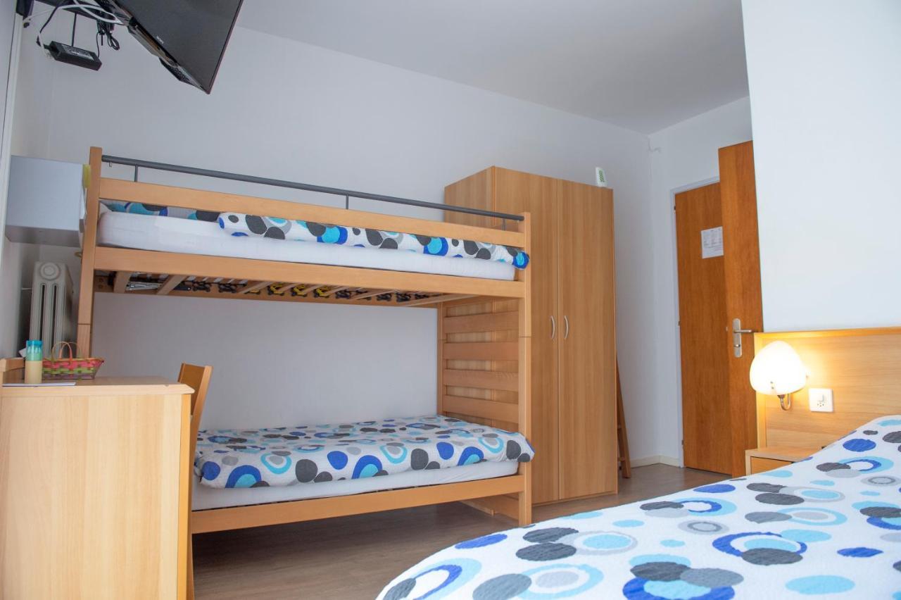 Garni Moderno Hotel เบลลินโซนา ภายนอก รูปภาพ